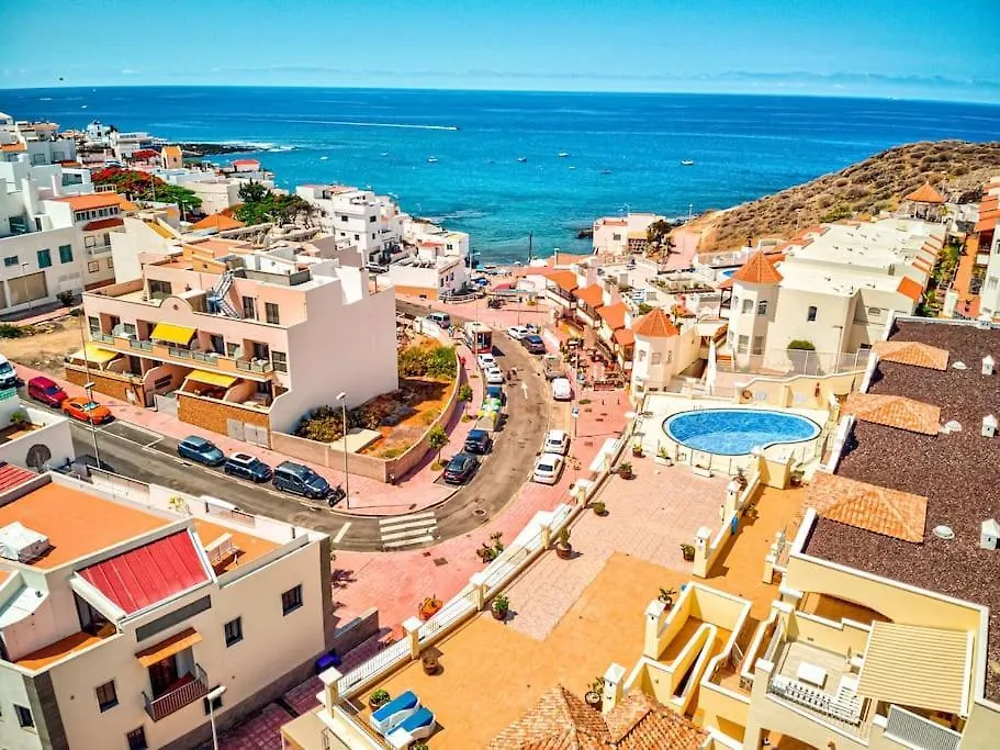 La Caleta Comfortable Apartment 2 أذيخي